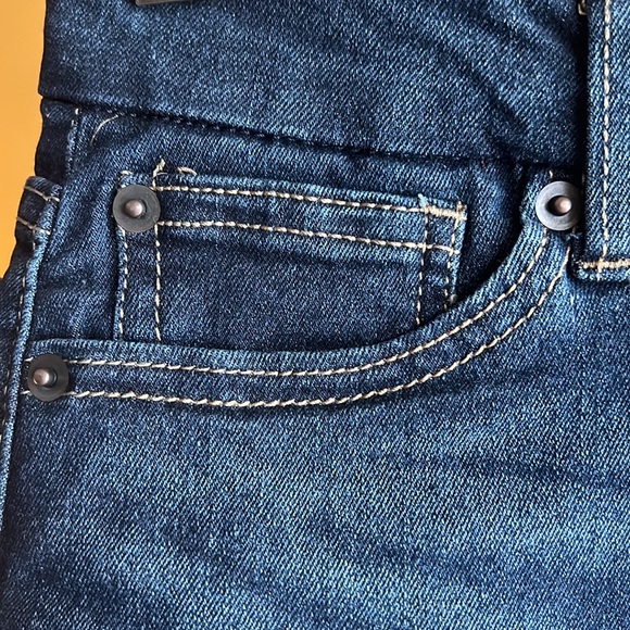 NO BOUNDARIES Jean shorts - Picture 5 of 8